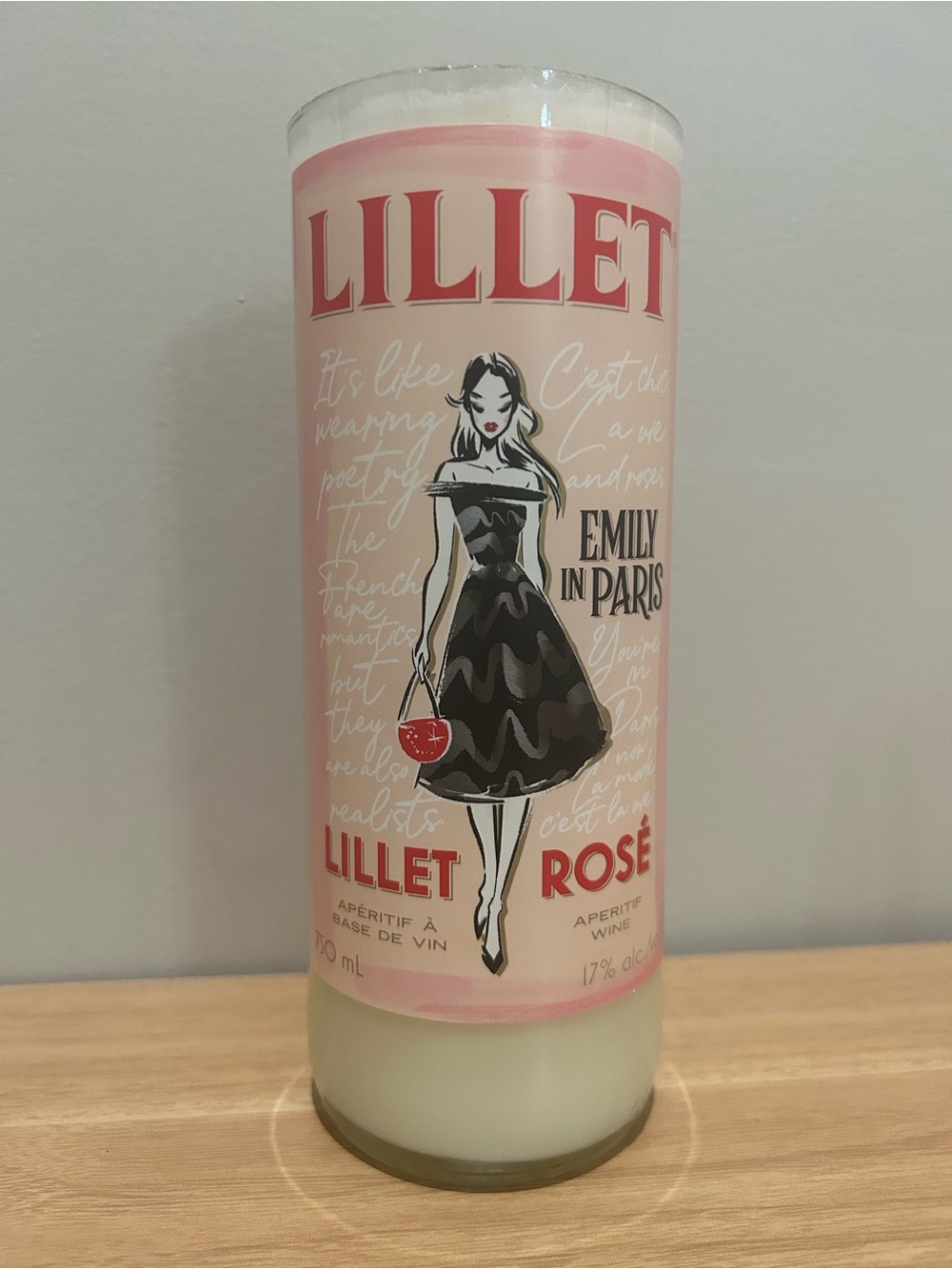 Rosé Scented Candle — Pink